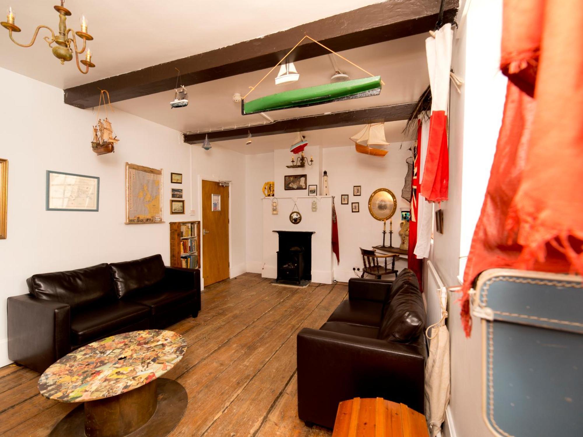 Yha Boggle Hole Hostel Fylingthorpe Exterior foto